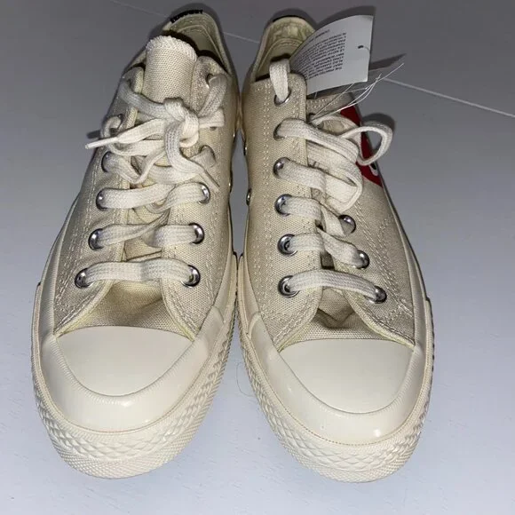 Size 8 Converse X Play Comme Des Garcons chuck 70 (Brand New, Never Worn)